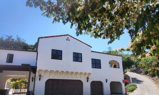 Thousand Oaks House | Spacious home with views, quiet, clean, and private.