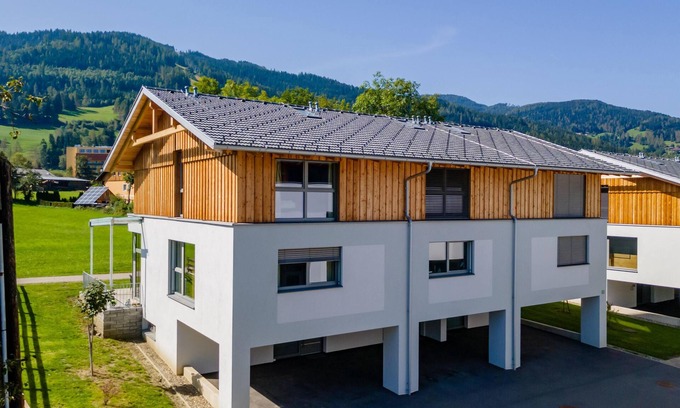 Sankt Lorenzen ob Murau House | Spacious home with terrace