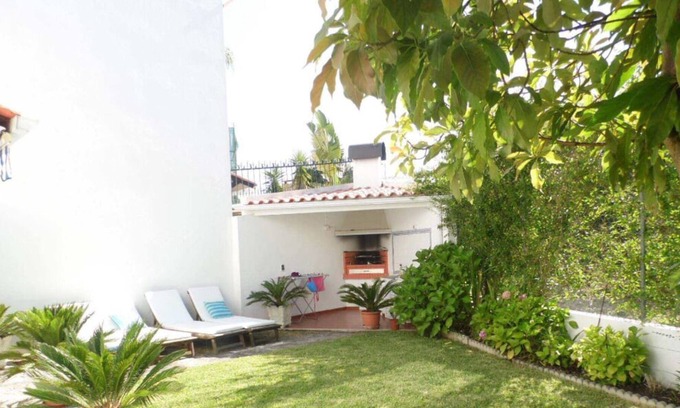 Faulha House | Spacious house just outside Sesimbra