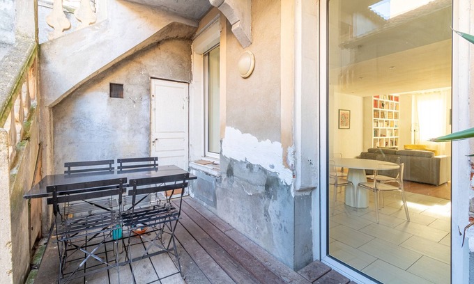 Le Busca House | Spacious house - close to center