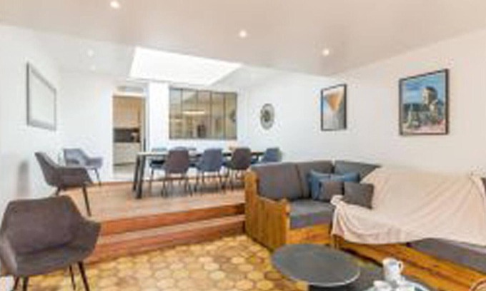 Portbail Cottage | Spacious house with private garden, ideal for families with pets, in Portbail