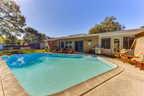 Jacksonville House | Spacious Jacksonville Home 6 Mi to Downtown!