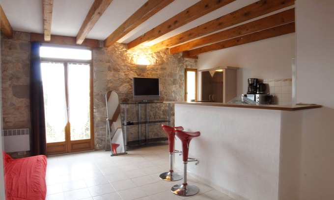La Turbie Apartment | Spacious loft, mountain view, 3 min walk from the center