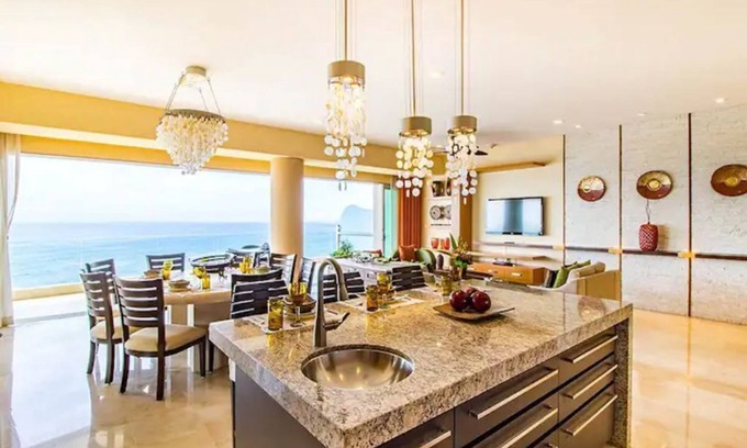 Boca de Tomatlan Resort | SPACIOUS/LUXURIOUS Two Bedroom Suite - gorgeous!nn