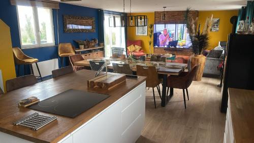 Estry House | Spacious Luxury countryside retreat