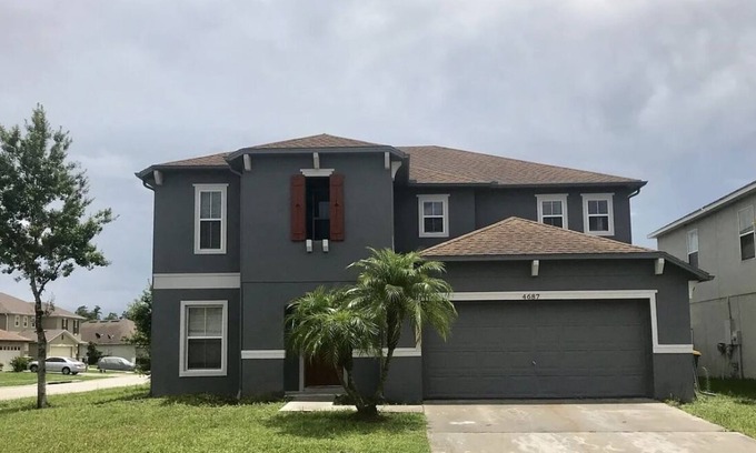 Kissimmee House | Spacious luxury home close drive from Disney world