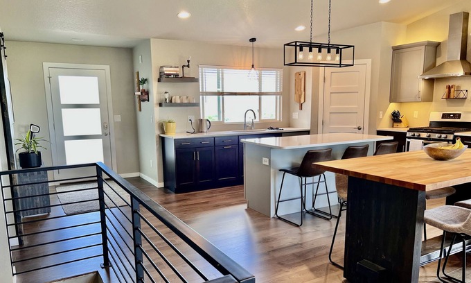 Rapid City House | Spacious, Modern, Convenient!