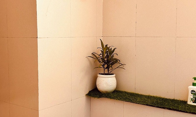 Greater Noida Apartment | Spacious & Peaceful Homestay in Noida | Family-Friendly, Near Gaur City Mal