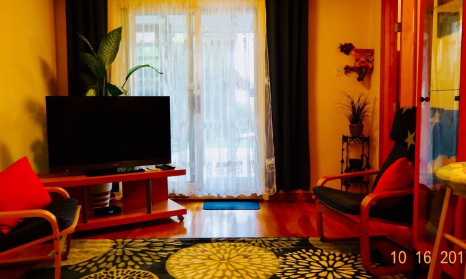 Bath Beach Apartment | Spacious, Private, Ocean-Side Studio in Brooklyn with Parking