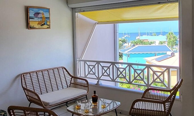 Pointe du Bout Apartment | Spacious T2 facing Anse Mitan beach 3 ILETS