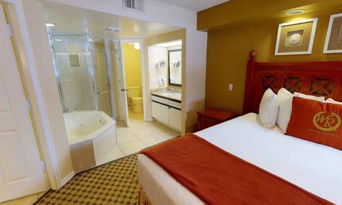 Florida Central Atlantic Coast Resort | Spacious Two-Bedroom w/Lockoff Villa at Westgate Lakes Resort & Spa