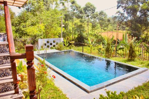 Huong Thuy House | Spacious view house 2BR