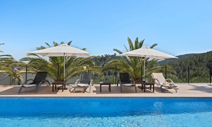 Palma de Mallorca Villa | Spacious villa in Son Vida, prime location near Palma with lovely views