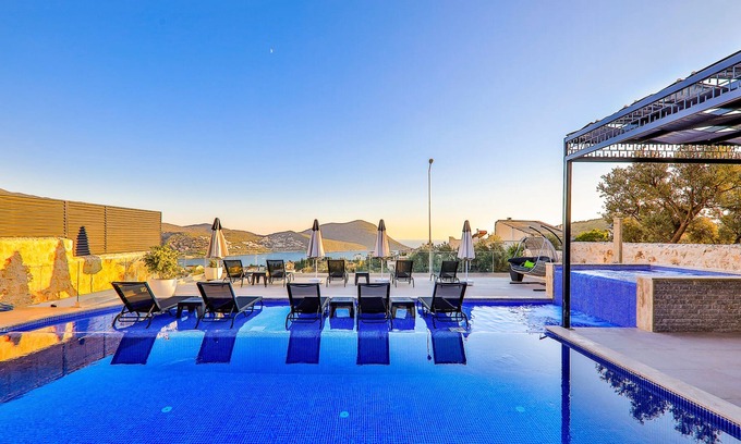 Antalya City Centre Villa | Spacious villa! perfect for holiday! Views over Kalkan. 5-10 walk to beach& Town