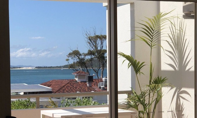 Shoal Bay Villa | Spacious villa, water views, flat access - includes linen, unlimited Wi-Fi