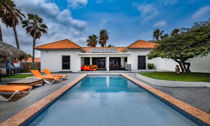 Oranjestad Apartment | Spacious Villa with Pool, Huge Yard