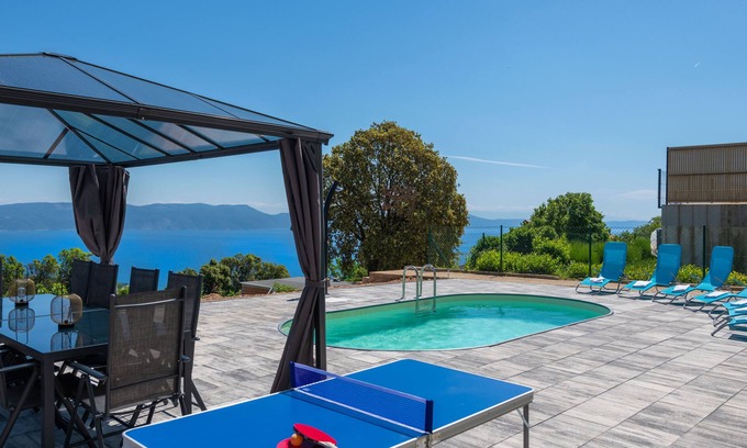 Gondolici Villa | Spacious villa with stunning sea views and private pool