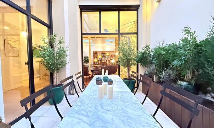 Saint-Merri Apartment | Sparissimo, 6 Br/4 Ba, 14 ppl, 220 m²