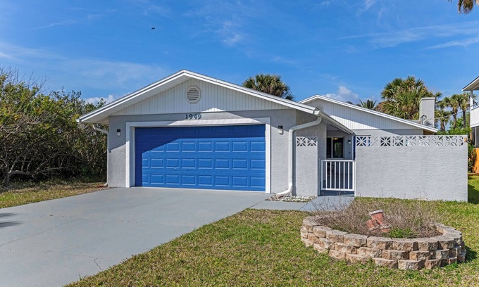 Flagler Beach House | Sparkle By the Sea - Beautiful Intracoastal Retreat Just 2 Blocks to the Beach!
