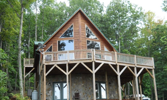Hays Cabin | Special Rates! Near Wine Country & Parks. Great Hiking & Amazing Views!