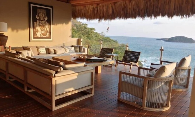 Ixtapa House | Spectacular House with Pool over Porto Ixtapa