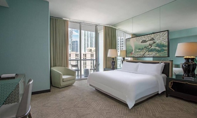 Downtown Miami Apartment | Spectacular King Room Near Brickell Park MIAMI