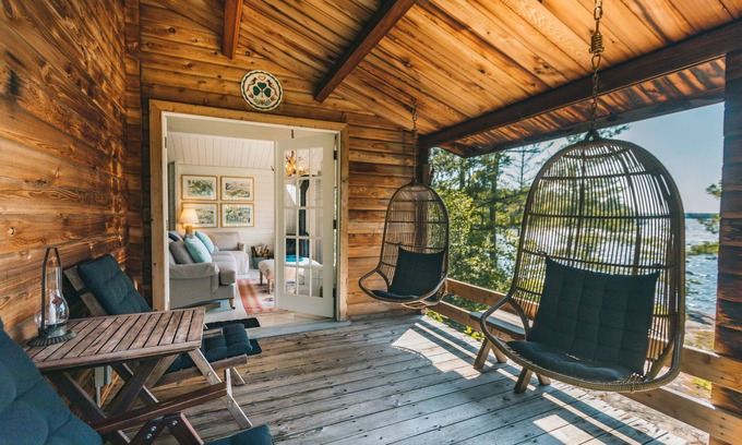 Muskoka Lakes Cottage | Spectacular Lake Joseph