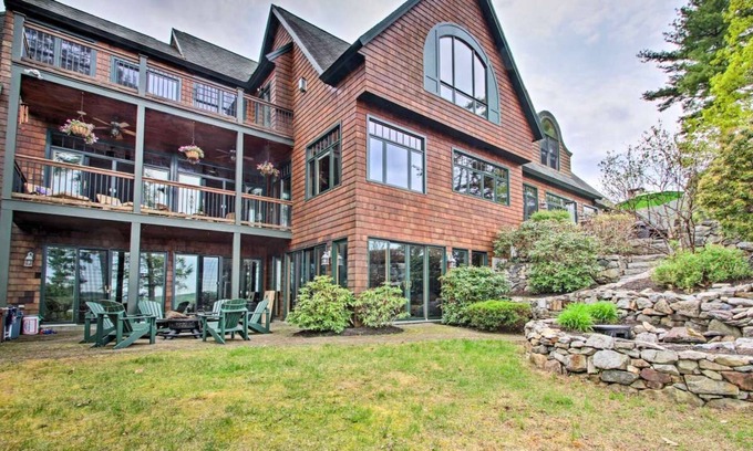 Alton Bay House | SPECTACULAR LAKEFRONT VIEW WITH MOVIE THEATRE AND BOAT DOCK ALTON BAY NH