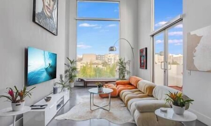 Little Italy Apartment | Spectacular Little Italy Loft: Water View, Walkable, Foodie & Nightlife Haven