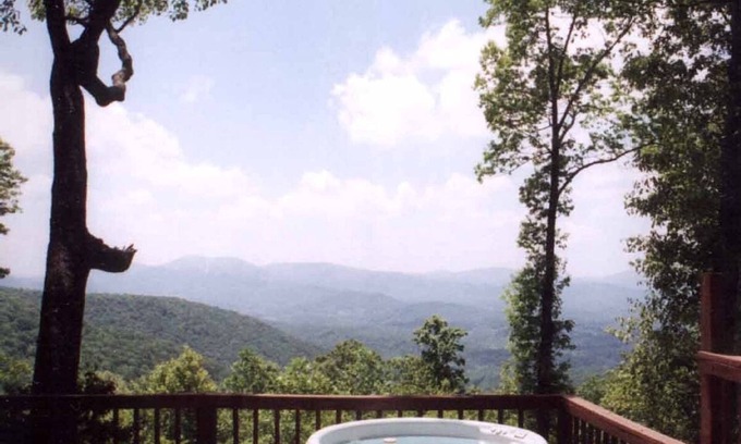 Fairview House | Spectacular Mountain Views, Near Asheville, Big Decks, Hot Tub, WiFi