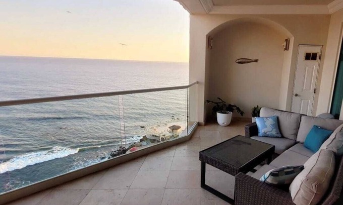 Plan Libertador Condo | Spectacular Oceanfront Sunset View Condo in Rosarito w Heated Pool & Jacuzzis.