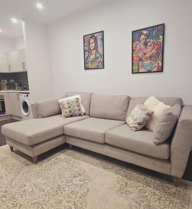 Bradford Apartment | Spectrum House Apartments