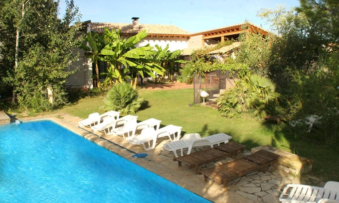 Nyls House | Splendid Modern Catalan mansion in the quiet 16 pers