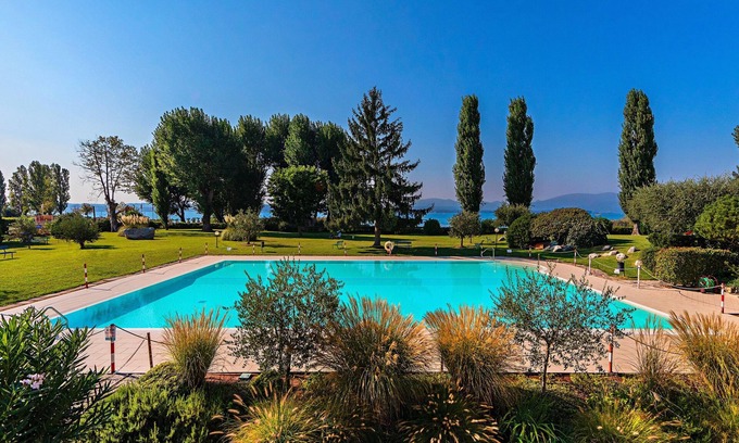 Colombare Apartment | Sporting 1 64 in Sirmione