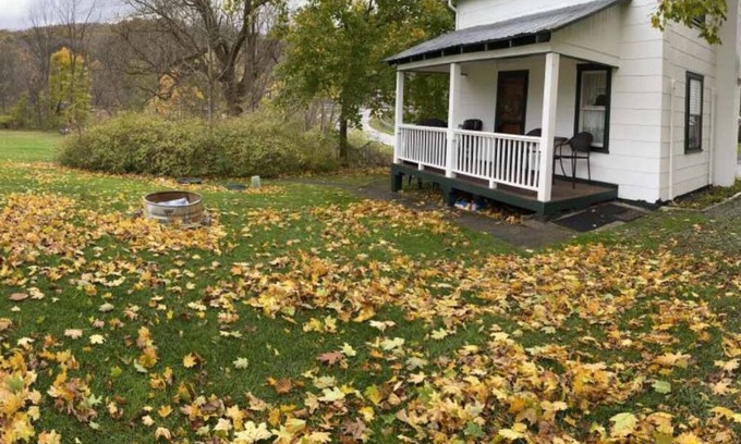 Hesston Cottage | Sportsman Cottage - Raystown Lake Vacation Rentals, Aunt Susie's