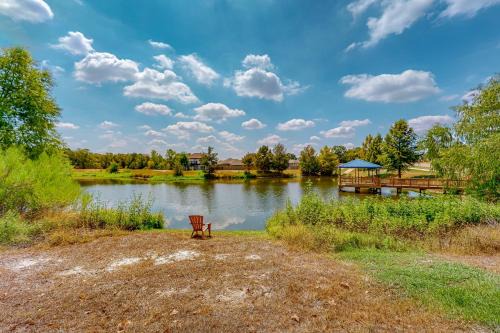 College Station House | Spring Leaf Quarters
