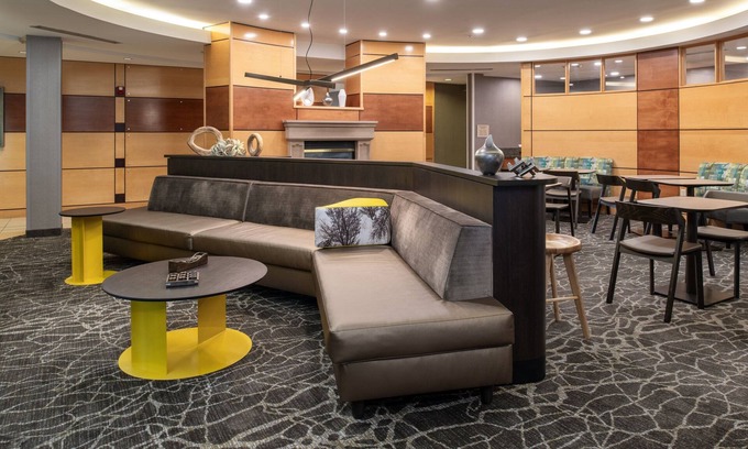 Medford Hotel | SpringHill Suites by Marriott Medford