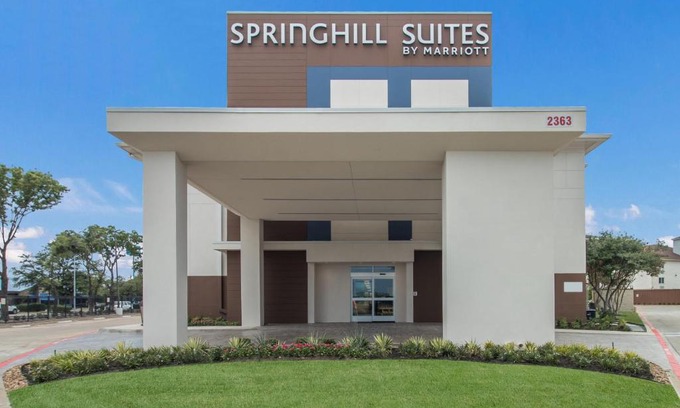 Dallas Hotel | SpringHill Suites by Marriott Dallas NW Highway at Stemmons/I-35East