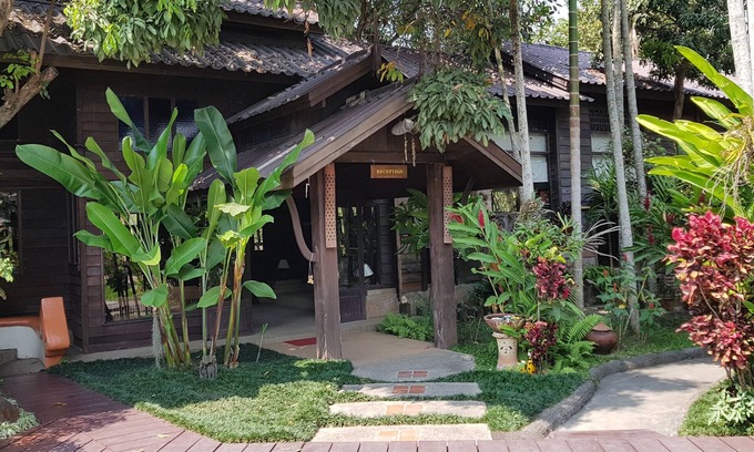 Pa Daet Hotel | Sri-ping Resort