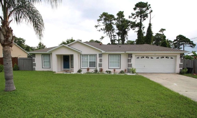 St. Augustine South House | St. Augustine South House (Boat ramp available)