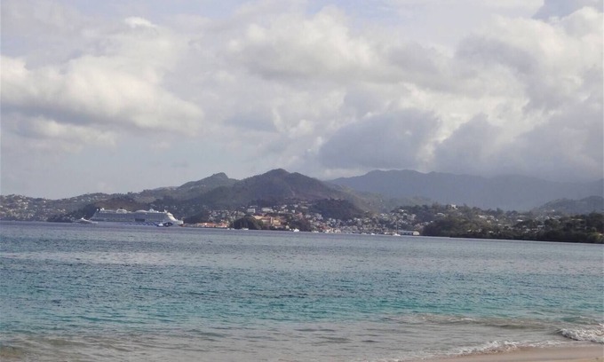 St. George's House | St. George's Holiday Studio Vacation of a lifetime