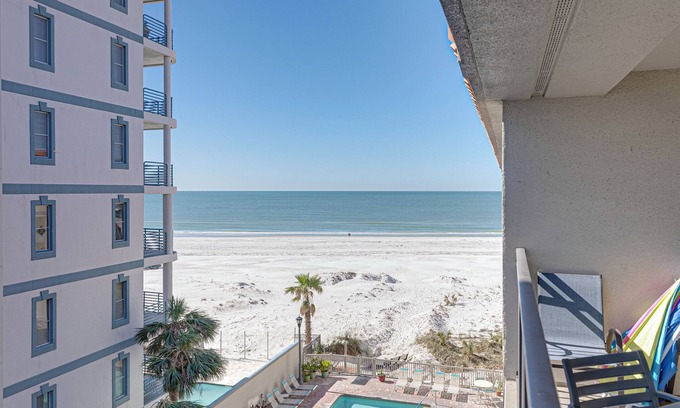 Belle Vista Condo | St. Pete Beachfront | Luxury Oasis