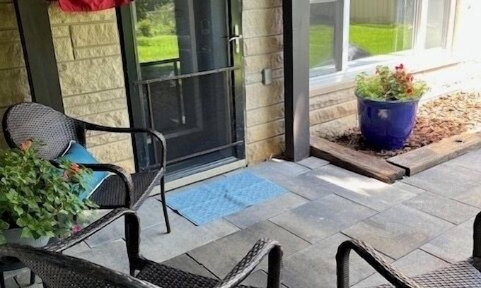 Bloomington House | Stadium Stroll Garden Level: Walk to the Big Game +Lotus Special