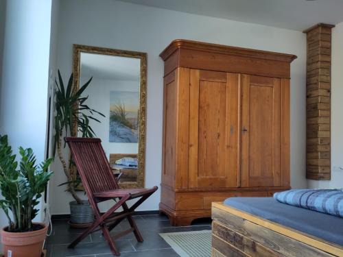 Neumuhlen-Dietrichsdorf Apartment | Stadtvilla