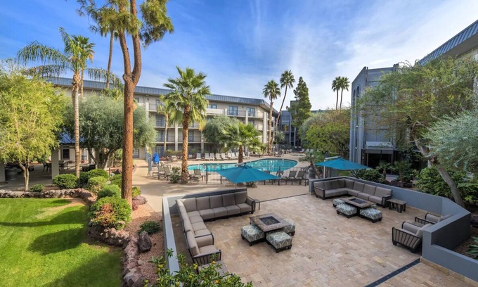 Camelback East Hotel | Standard 2 Queens at Holiday Inn & Suites Airport North - Pet-Friendly Property