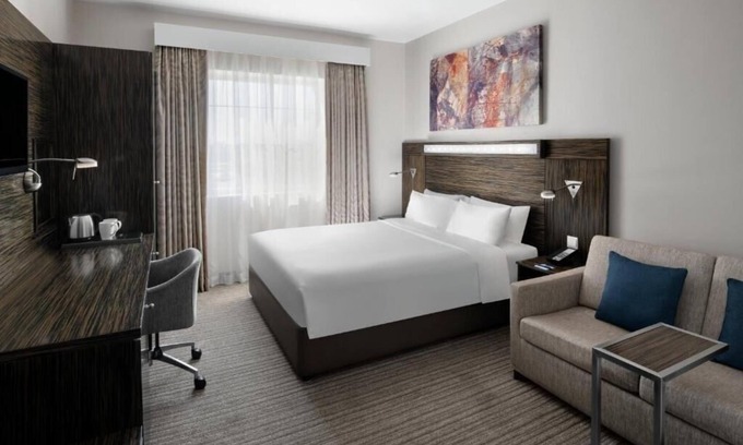 Al Mina Apartment | Standard Room in Jumeirah with Free Breakfast