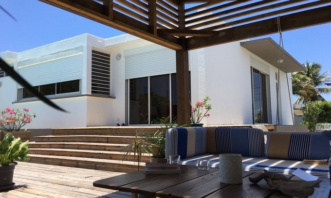 Perinet House | STANDING VILLA IN GOSIER