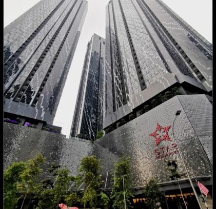 Kuala Lumpur City Centre Apartment | Star residences two KLCC by Gee