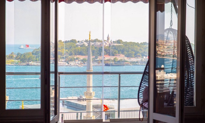 Tophane Apartment | Stargazer Bosphorus | Cihangir
