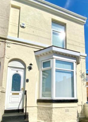 Moffat House | stay anfield